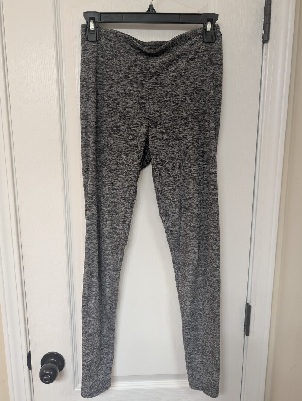 No Boundaries Heathered Gray Stretch Leggings